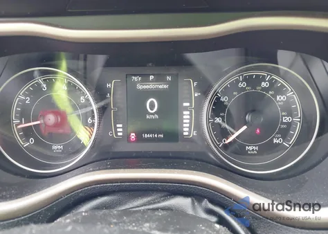 2014 Jeep Cherokee Latitude z USA, uszkodzony, nr VIN 1C4PJMCB7EW265437